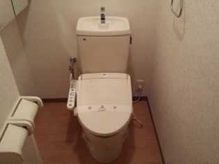 シャワー付トイレ