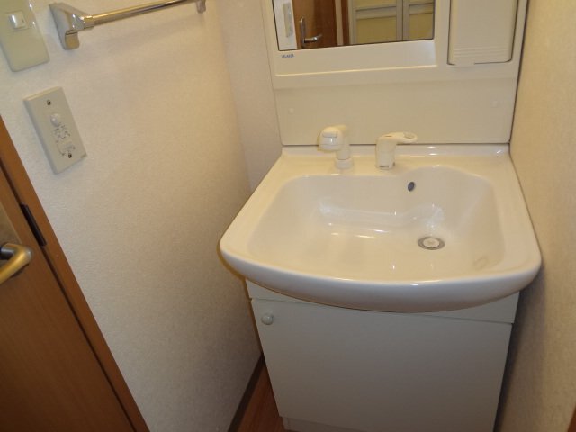 洗髪洗面化粧台