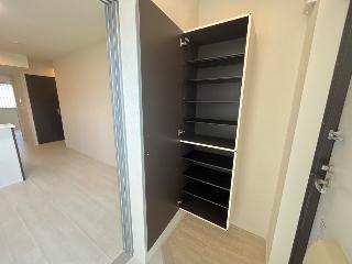 下足入（イメージ）