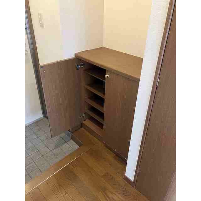 シューズボックス