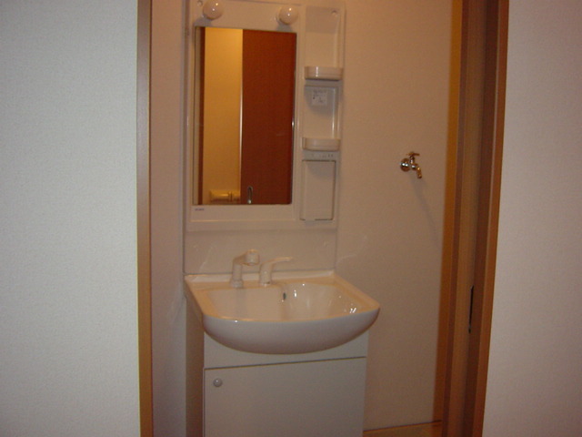 洗髪洗面化粧台