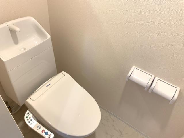 シャワー付トイレ（イメージ）