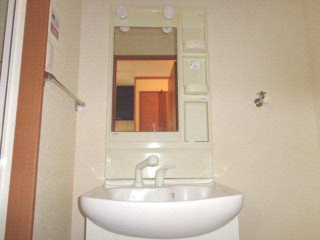 洗髪洗面化粧台