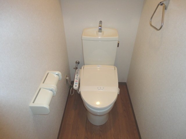 シャワー付トイレ