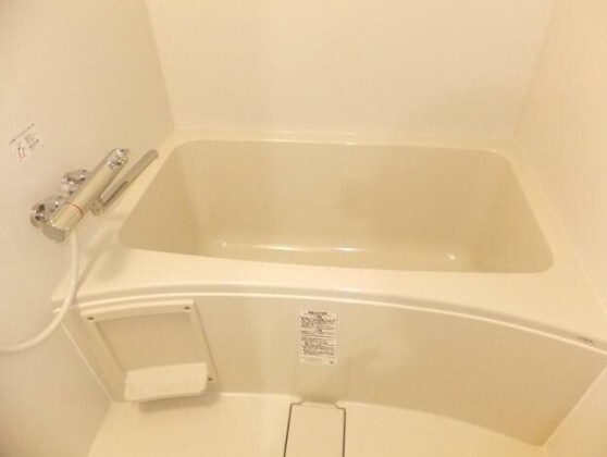 ※104号室の写真になります。