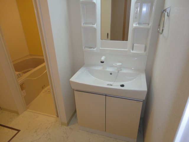 洗髪洗面化粧台