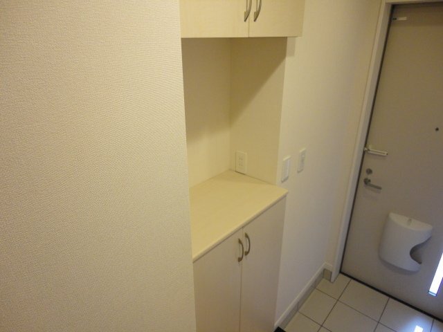 シューズボックス