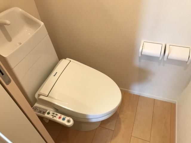 シャワー付トイレ（イメージ）