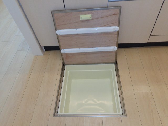 床下収納
