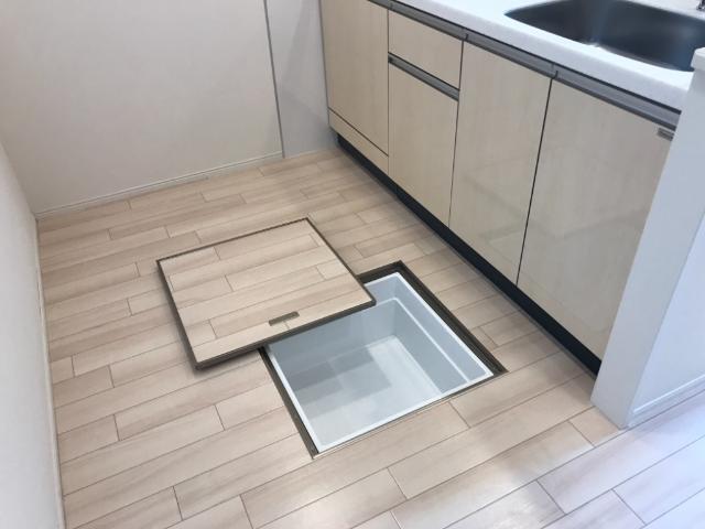 床下収納