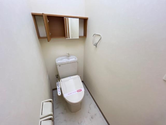 シャワー付トイレ