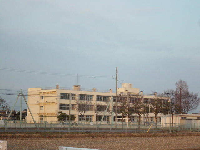 上里北中学校