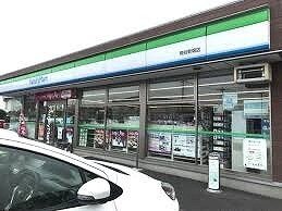 ファミリーマート熊谷拾六間店