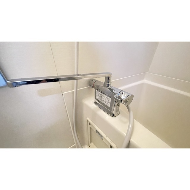 写真は205号室のものです。