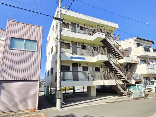 ハイツワカクサ