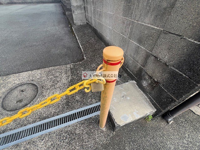 駐車場入口チェーン南京錠