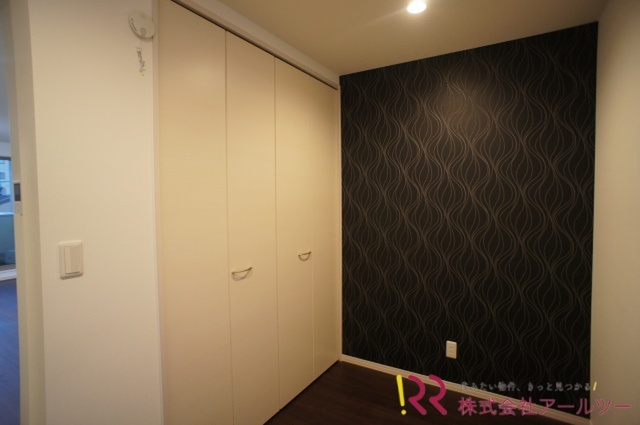 洋室3.3帖 クローゼット有