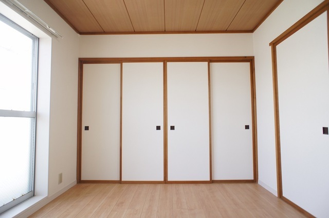 たっぷり収納できる押入タイプ