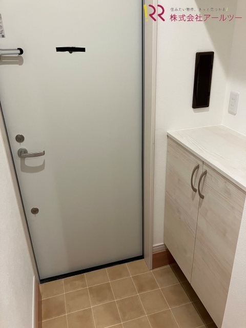 シューズボックス