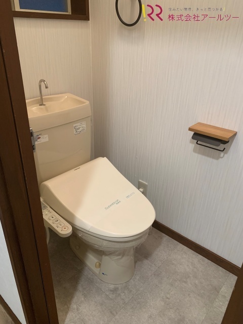 ウォシュレット便座