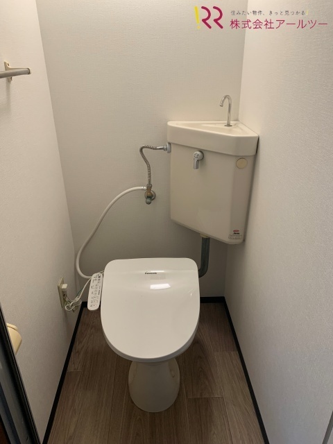 新品ウォシュレット便座