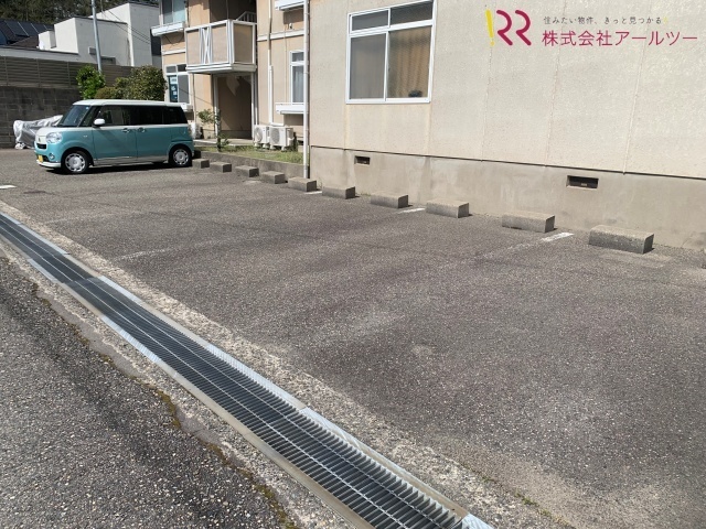 敷地内駐車場