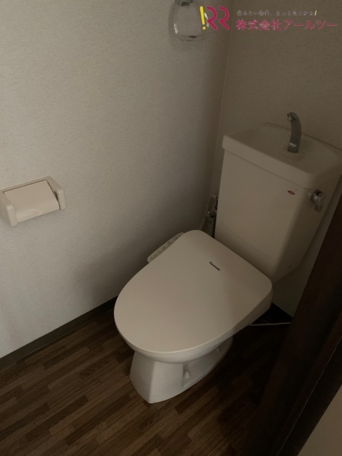 ウォシュレット便座