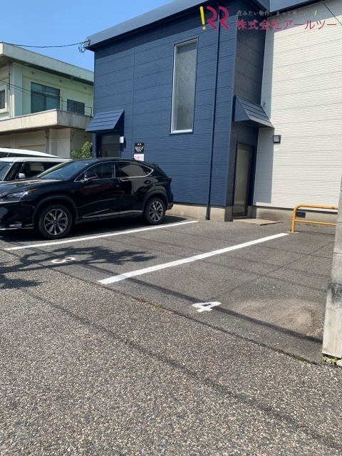敷地内駐車場
