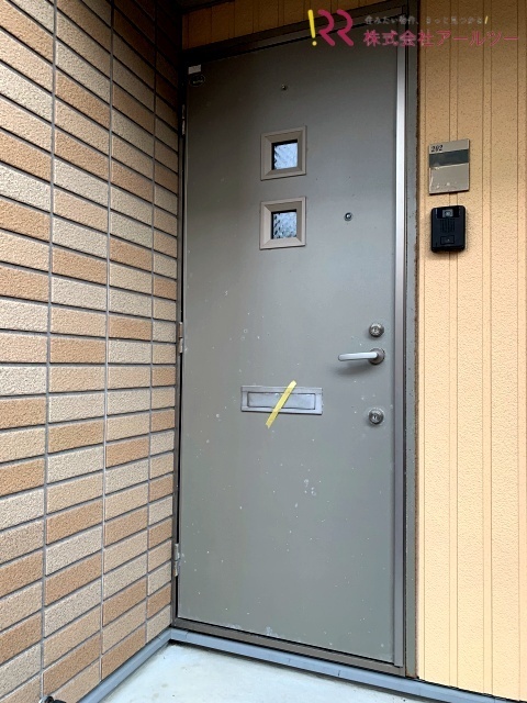 玄関ドア