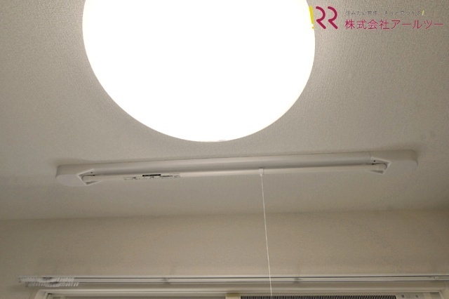 室内物干し機
