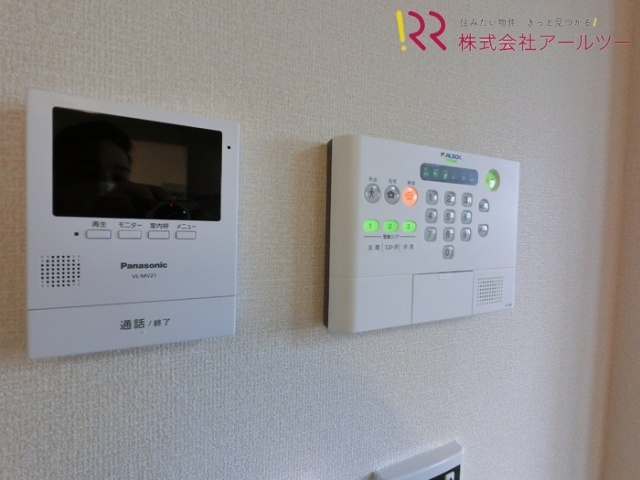 インターホン、セキュリティシステム
