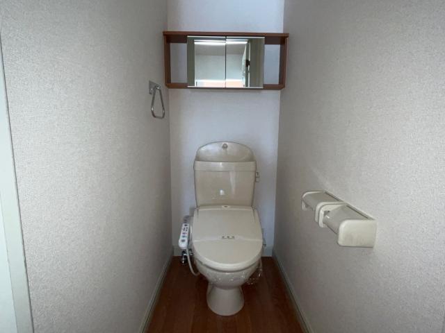 シャワー付トイレ