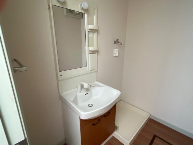 洗髪洗面化粧台