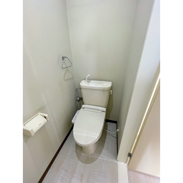 ウォシュレット付き♪