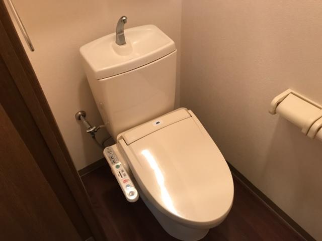 シャワー付トイレ