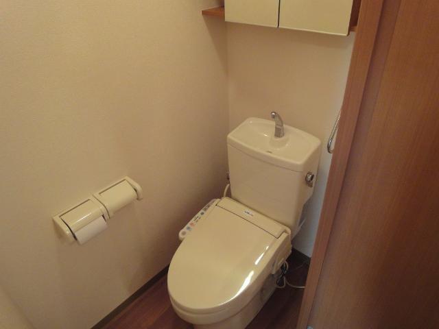 シャワー付トイレ