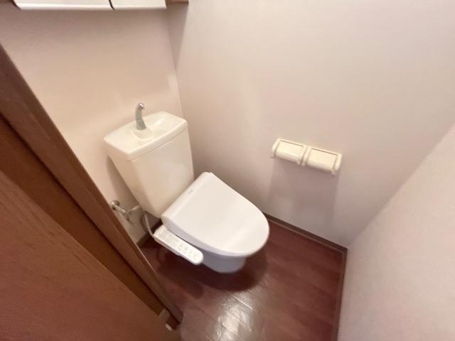 シャワー付トイレ