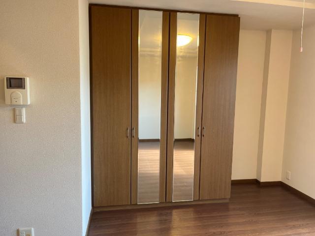 クローゼット