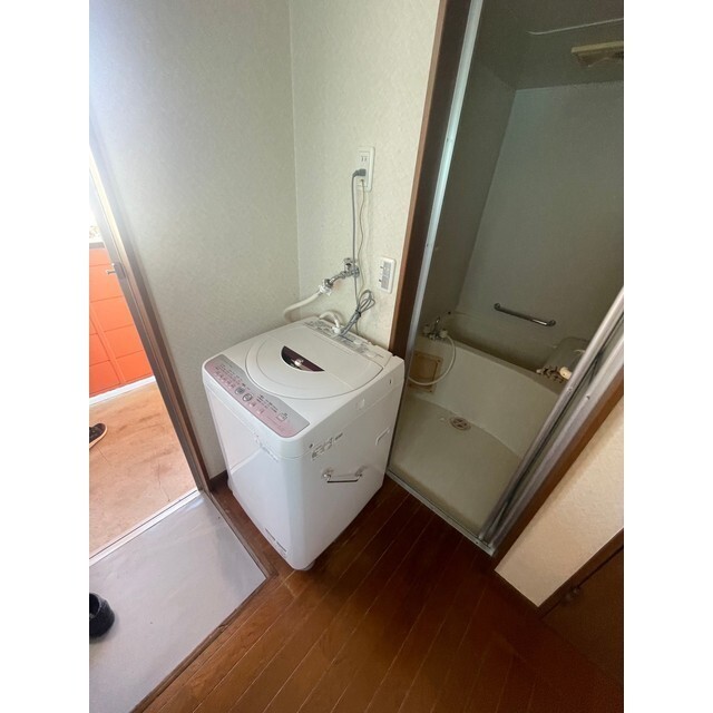 洗濯機ついてます！