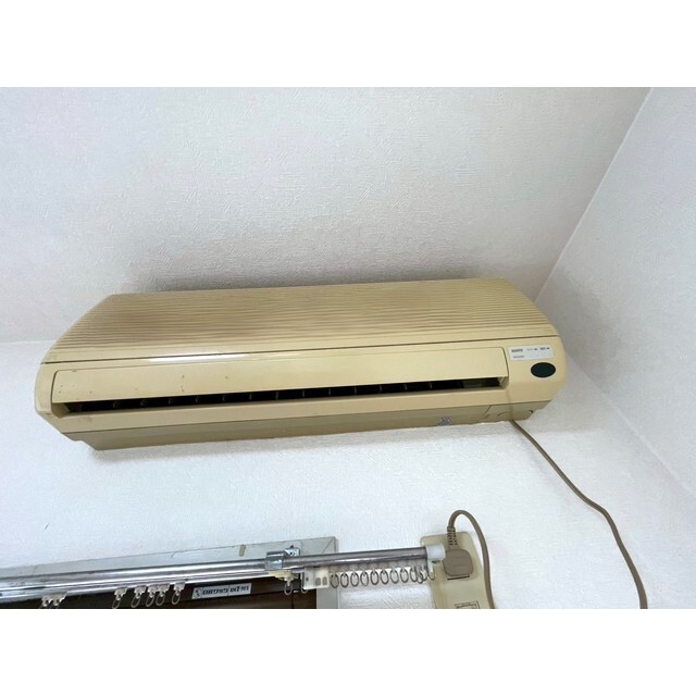 リビング エアコン