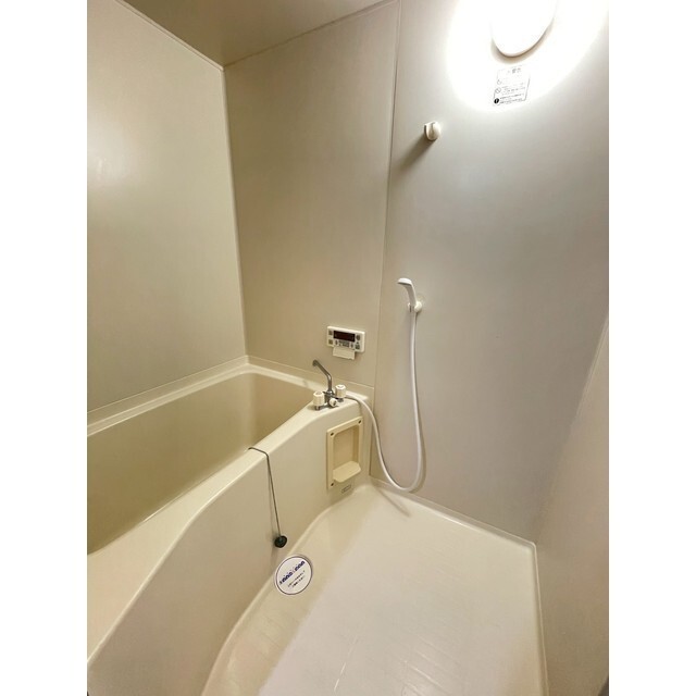 追い焚き機能付き浴室です♪