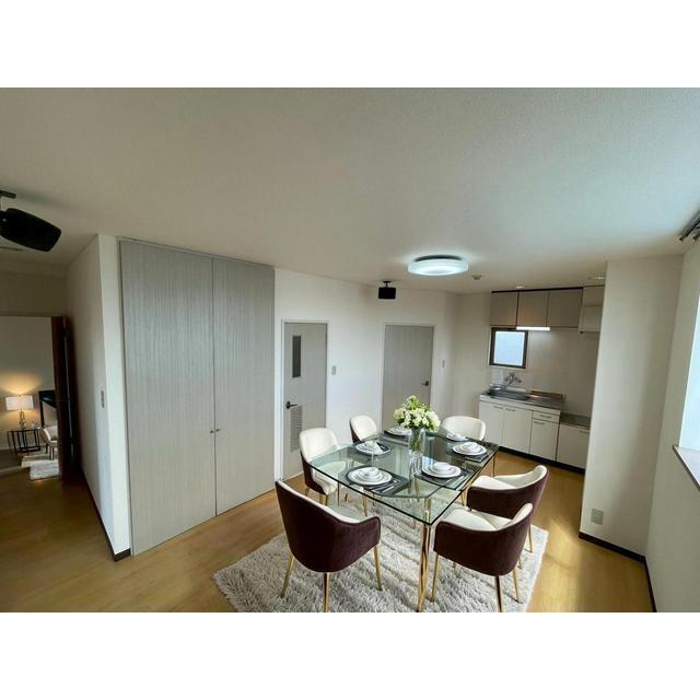 画像は3D生成で家具は賃料含みません