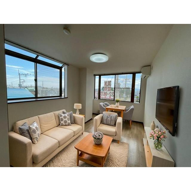 画像は3D生成で家具は賃料に含みません