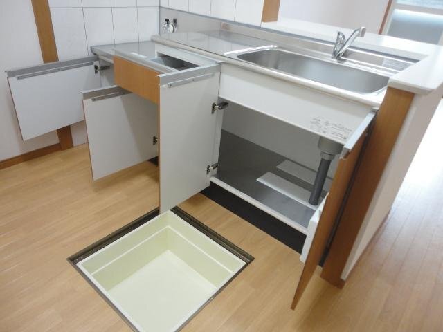 キッチン収納