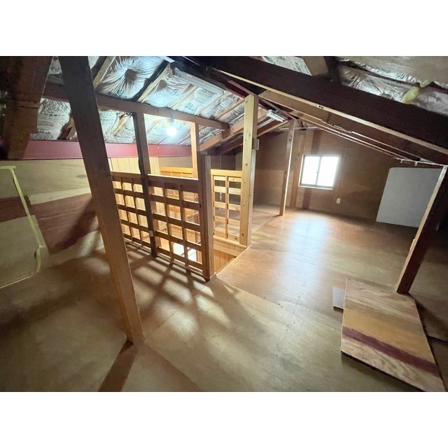 中2階です。収納設置予定♪