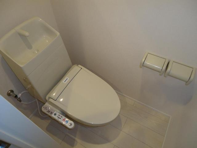 シャワー付トイレ