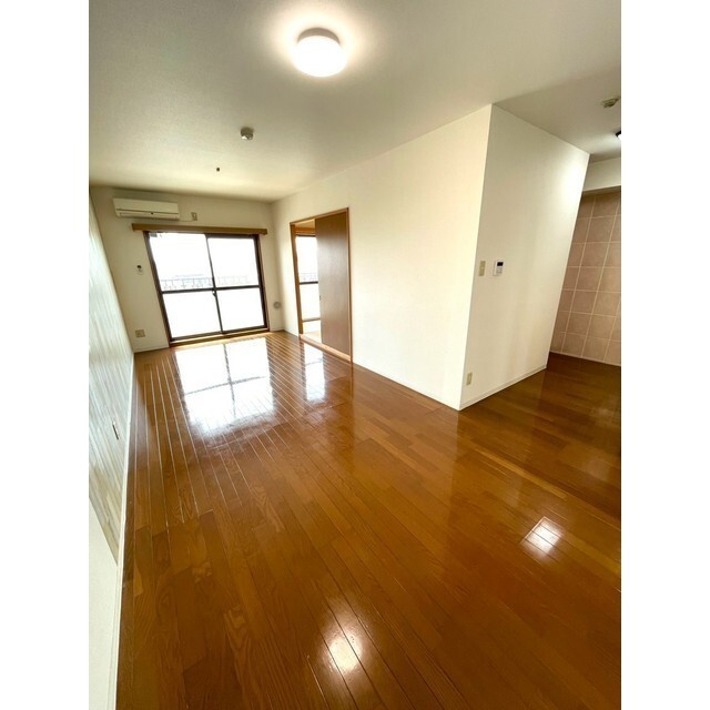 日当たり良好の広いLDK