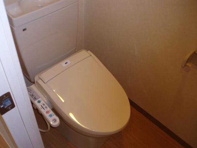 シャワー付トイレ