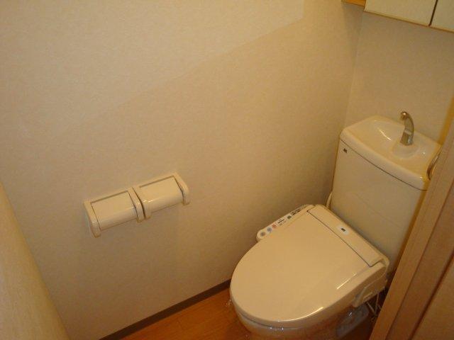 シャワー付トイレ