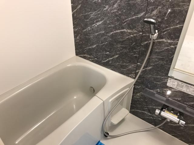 バス